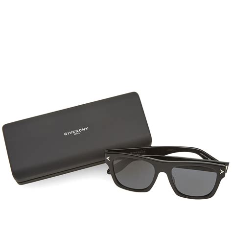 Givenchy: Black GV 7011 Sunglasses 